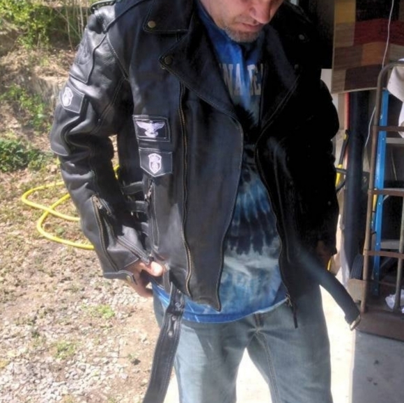 Premium quality cowhide Leather jacket - Picture 7 of 7